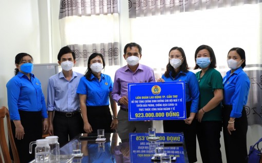 Trên 2,5 tỉ đồng hỗ trợ tăng cường dinh dưỡng cho đội ngũ y tế