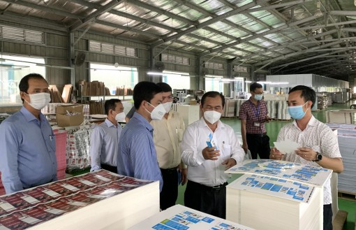 Doanh nghiệp kiến nghị thành phố tạo điều kiện tiêm vaccine phòng COVID-19 cho người lao động