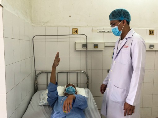 Phẫu thuật xuyên đêm cứu bệnh nhân u màng não