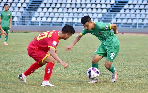 Không có nhà vô địch V.League 2021