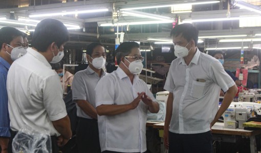 Tháo gỡ khó khăn, tạo mọi điều kiện để doanh nghiệp khôi phục, mở rộng hoạt động sản xuất, kinh doanh