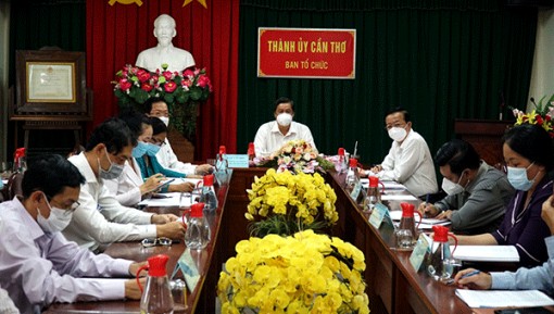 Ngành Tổ chức xây dựng Ðảng phải tham mưu cấp ủy thực hiện tốt công tác cán bộ