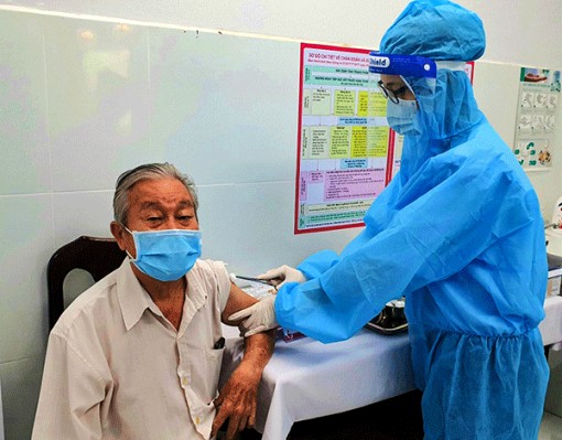 Thiết thực chăm lo người cao tuổi