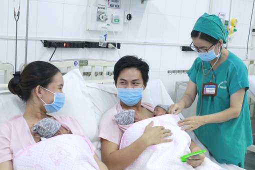 3 em bé Cô Na, Cô Vi và Cô Covid đã xuất viện về nhà