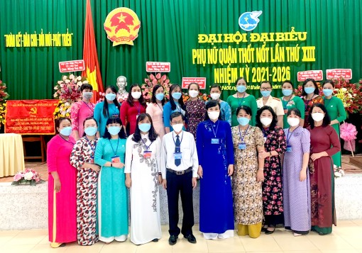 Huy động mọi nguồn lực hỗ trợ phụ nữ phát triển kinh tế gắn với du lịch