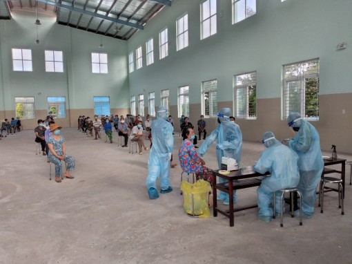 Thực hiện tốt mục tiêu kép