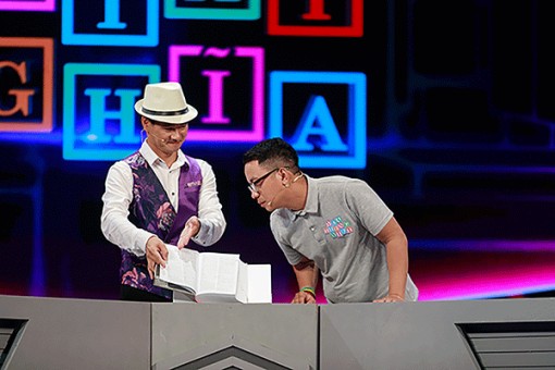 “Tôi yêu tiếng nước tôi...”