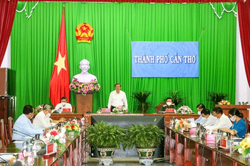 Tổ chức tiếp nhận, cách ly người dân Cần Thơ về từ vùng dịch