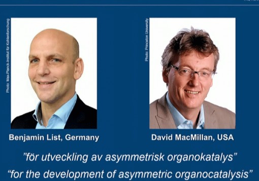 Nobel Hóa học 2021 vinh danh nghiên cứu về chất hữu cơ bất đối xứng làm xúc tác