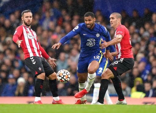 Màn bứt phá mạnh mẽ của Loftus-Cheek