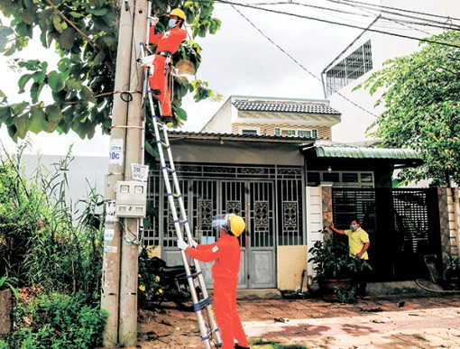 Ứng dụng số hóa, cấp điện ổn định trong điều kiện bình thường mới