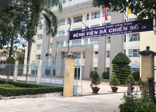 Giải thể thêm 2 bệnh viện dã chiến điều trị bệnh nhân COVID-19