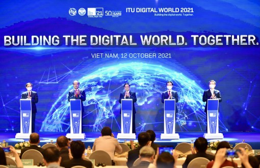 Thủ tướng Chính phủ dự Hội nghị và Triển lãm Thế giới số 2021