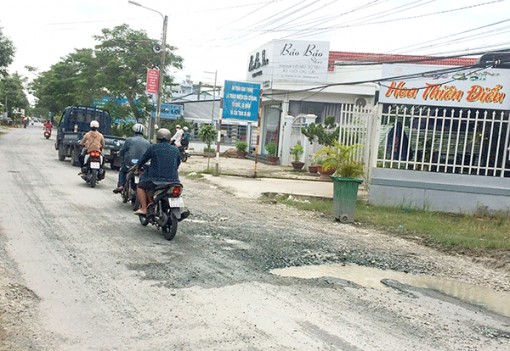 Ðường xuống cấp, ảnh hưởng đến an toàn giao thông