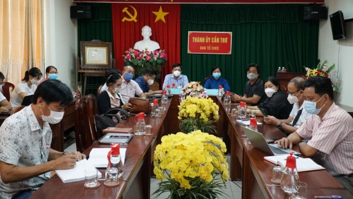 Bồi dưỡng kiến thức về xây dựng Đảng cho các cơ quan thông tấn, báo chí