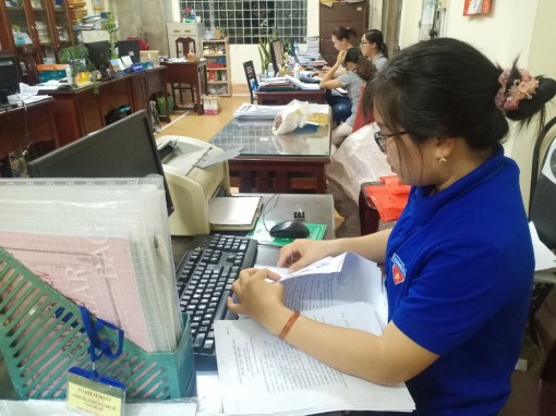 Xung kích, nhiệt tình phục vụ người dân