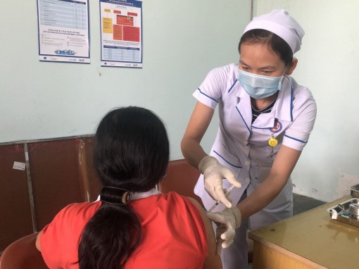 Cần Thơ: Rút ngắn khoảng cách tiêm mũi 2 vaccine AstraZeneca còn 4 tuần