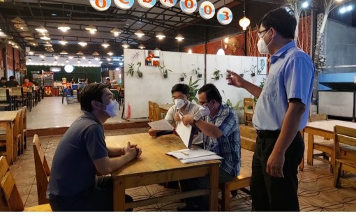 Nhắc nhở, xử phạt 103 cơ sở hoạt động không đảm bảo an toàn phòng, chống dịch