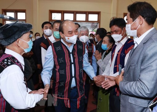 Chủ tịch nước dự Ngày hội Đại đoàn kết toàn dân tộc tại tỉnh Quảng Nam