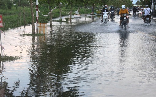 Triều cường Rằm tháng 10 âm lịch tiếp tục lên cao