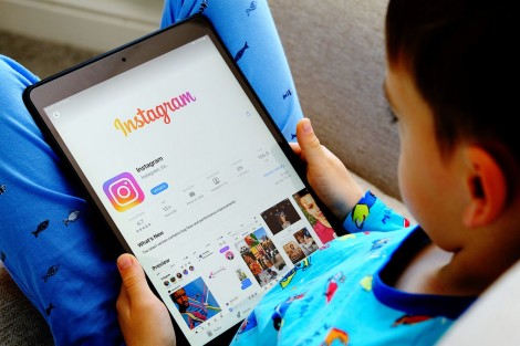 Điều tra ảnh hưởng của Instagram đối với trẻ em