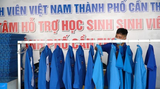 Mô hình “Gian hàng thanh niên Cần Thơ”