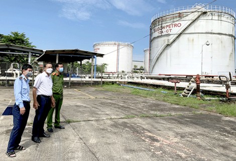 Thanh tra việc chấp hành các quy định trong kinh doanh xăng dầu