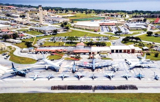 Mỹ củng cố các căn cứ quanh Trung Quốc