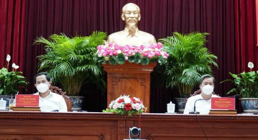 Chuẩn bị thật tốt thủ tục đầu tư, giải phóng mặt bằng, tái định cư để xây dựng các dự án, công trình lớn