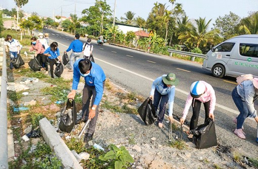 Chung tay tuyên truyền bảo vệ môi trường