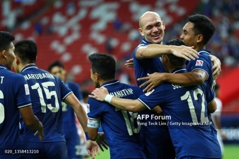 Hạ Myanmar 4-0, Thái Lan vươn lên đầu bảng A