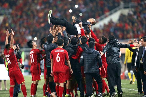 HLV từng đến World Cup góp phần nâng tầm AFF Cup