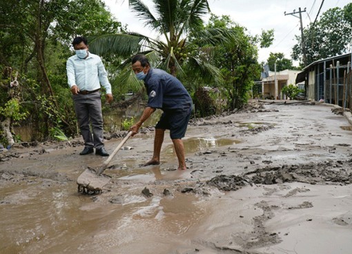 Nỗ lực ứng phó dịch bệnh, khôi phục kinh tế