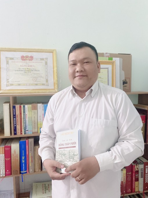 Nhà giáo trẻ kể chuyện “Căn cứ địa Đồng Tháp Mười”
