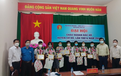 Đại hội Cháu ngoan Bác Hồ huyện Cờ Đỏ