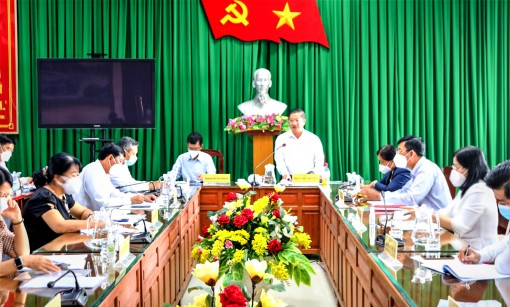 Tiếp tục lãnh đạo thực hiện tốt mục tiêu vừa phòng, chống dịch, vừa phục hồi và phát triển sản xuất, kinh doanh