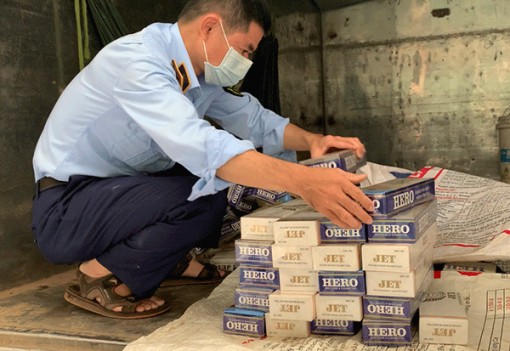 Kiểm soát thuốc lá điếu nhập lậu