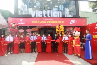 Khai trương cửa hàng Việt Tiến House và ra mắt giai đoạn 1 Công ty CP May Việt Long Giang