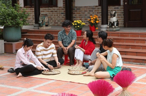 Tiếng cười ý nghĩa trong “Dâu hổ đại chiến mẹ chồng”