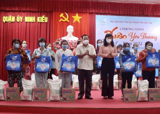 “Xuân yêu thương”