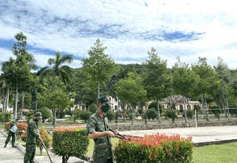 Tết ở đơn vị "lưng tựa núi, mặt đối biển"