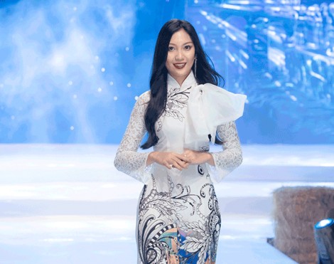 Nguyễn Thị Cẩm Hằng đăng quang Hoa hậu Đại sứ Du Lịch Cửu Long 2021