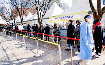 Hàn Quốc thay đổi cách chống COVID-19 Hàn Quốc thay đổi cách chống COVID-19