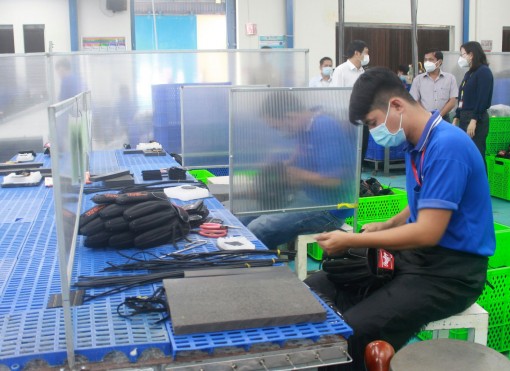 Đề ra 7 nhóm nhiệm vụ, giải pháp triển khai chương trình phục hồi và phát triển kinh tế - xã hội