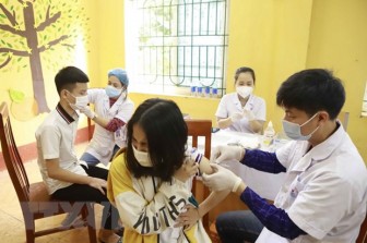 Kiên Giang: Đề nghị tiêm mũi ba vaccine phòng COVID-19 cho học sinh