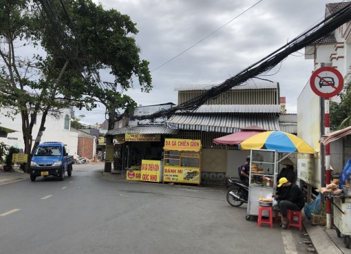 Cần sớm chấn chỉnh tình trạng mất trật tự an toàn giao thông ở hẻm 51, đường 3 tháng 2