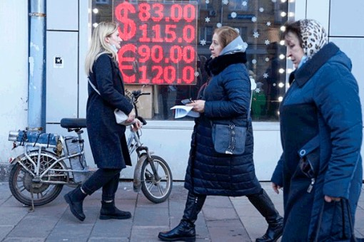 Nga có trụ vững trước đòn trừng phạt của phương Tây?