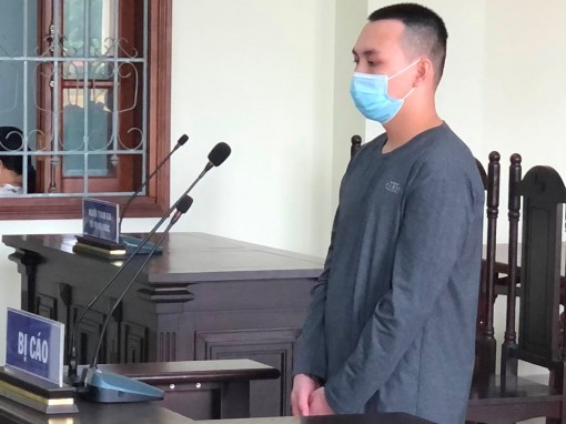 Tăng án bị cáo đánh bạn nhậu gãy hàm