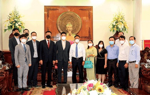 Lãnh đạo thành phố tiếp Chủ tịch Tập đoàn Taekwang