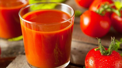 Nước ép cà chua - “siêu thực phẩm” trị cao huyết áp và mỡ trong máu